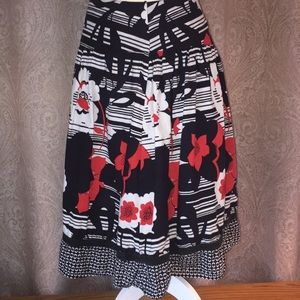 Mix Noveau NY Cotton Skirt size M